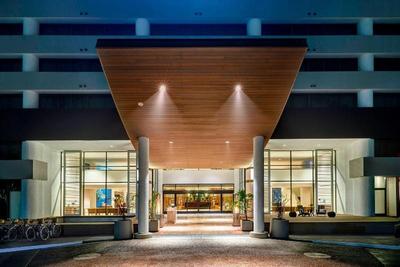 Westdrift Manhattan Beach, Autograph Collection