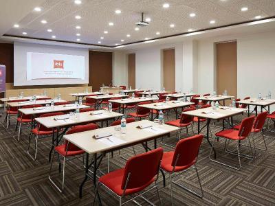 Ibis Adana