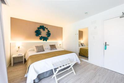 Plaza Santa Ponsa Boutique Hotel -Adults Only