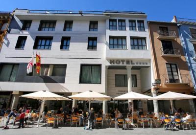 Gran Hotel Ciudad de Barbastro