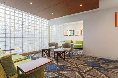 Holiday Inn Express & Suites Downtown Fort Worth