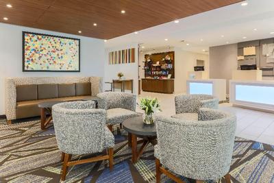 Holiday Inn Express & Suites Downtown Fort Worth