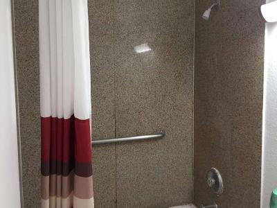 Travelodge by Wyndham San Antonio Lackland AFB