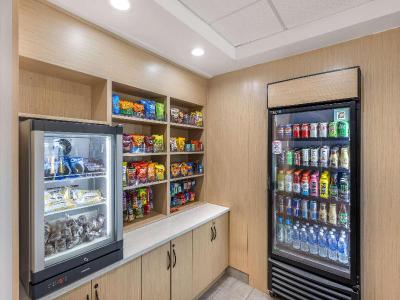 Country Inn & Suites Bolingbrook