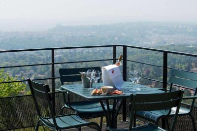 L'Ermitage Hotel & Restaurant Cuisine-A-Manger