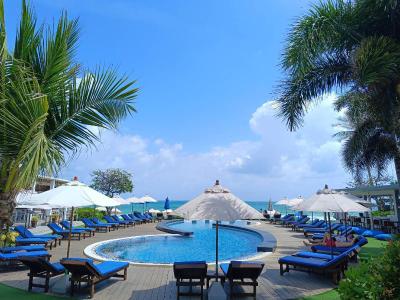 KC Beach Club and Pool Villas