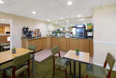 La Quinta by Wyndham Sunrise Sawgrass Mills