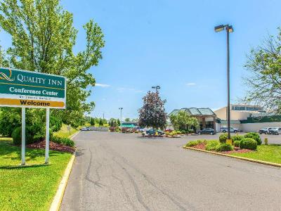Quality Inn and Conference Center Springfield - OH