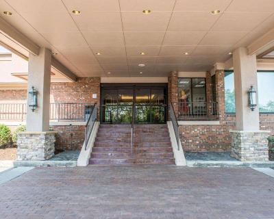 Comfort Inn & Suites Pittsburgh