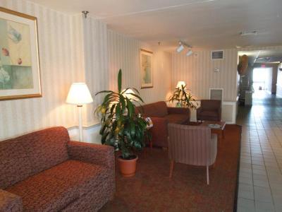 Econo Lodge Oceanfront Virginia Beach