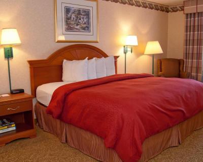 Quality Inn & Suites Cincinnati Sharonville
