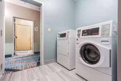 Quality Inn & Suites Omaha