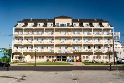 Gateway Hotel & Suites, Ascend Hotel Collection