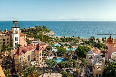 Bahia del Duque Las Villas Resort