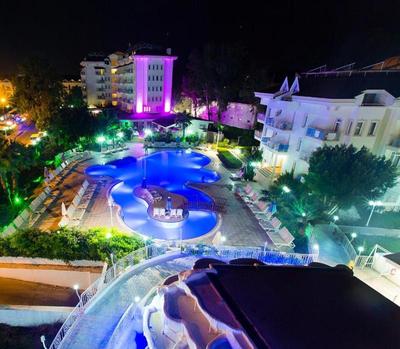 Grand Mir'Amor Hotel