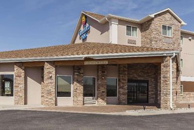 Comfort Inn & Suites Near University of Wyoming