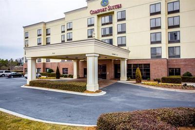 Comfort Suites Northlake Downtown