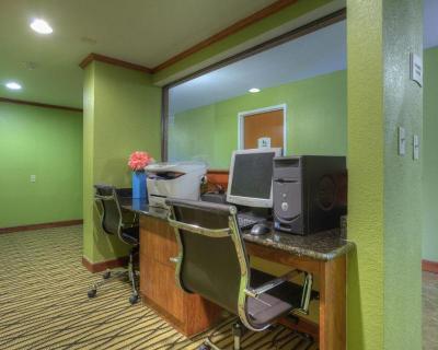 Quality Inn & Suites Chattanooga-East Ridge