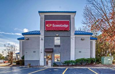 Econo Lodge Raleigh near Walnut Creek Amphitheatre