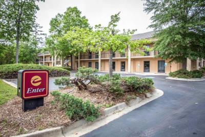 Clarion Inn & Suites Aiken