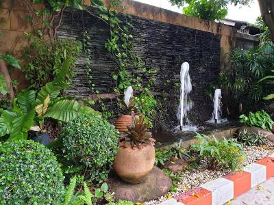 Tara Garden Hotel
