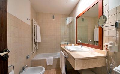 Hospedium Hotel Cortijo Santa Cruz