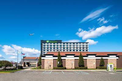 Holiday Inn Newark International Airport-North