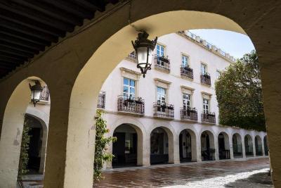 Aire Hotel & Ancient Baths