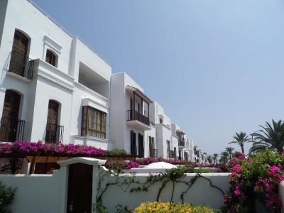 Macdonald Villacana Club