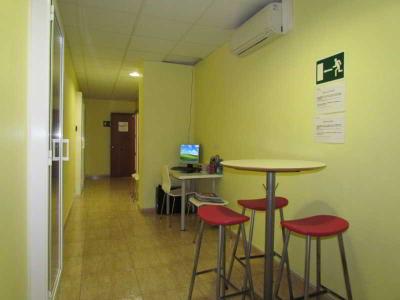 Barcelona City North Hostal