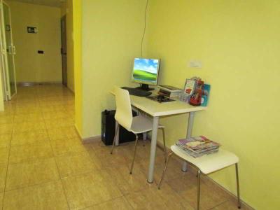 Barcelona City North Hostal