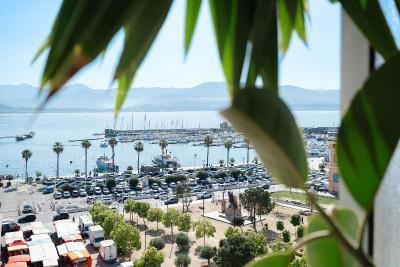 Du Golfe