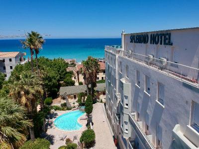 Splendid Hotel