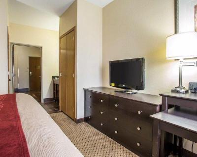 Comfort Suites