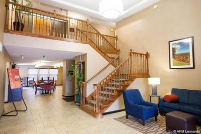 Quality Inn & Suites I-40 East