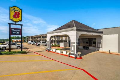 Super 8 by Wyndham Longview/North