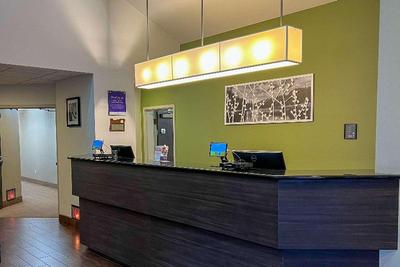 Sleep Inn & Suites Roseburg North Near Medical Ctr