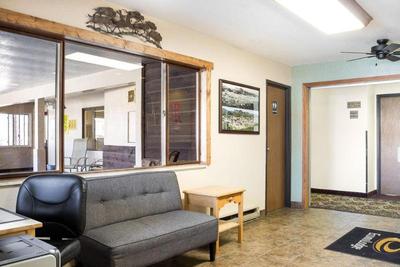 Econo Lodge Custer