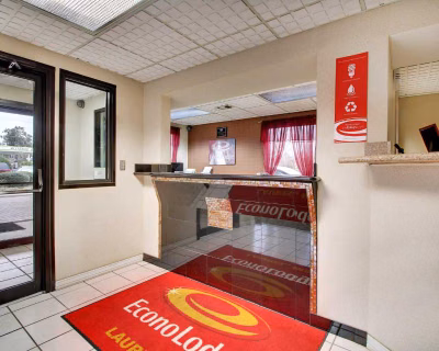 Econo Lodge Laurel area