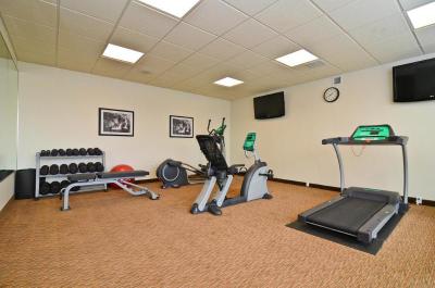 Sleep Inn & Suites Near Grand Forks Alerus Center