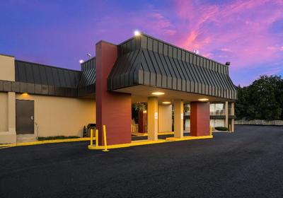 Red Roof Inn Reading