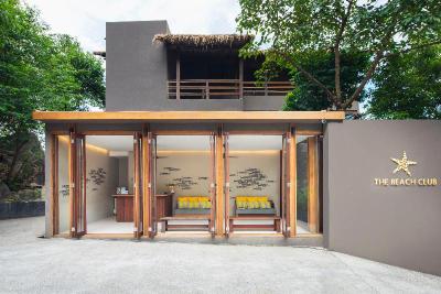 The Beach Club by Haad Tien