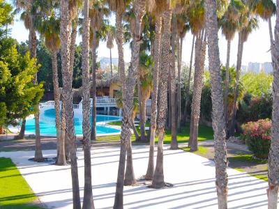 Tu&Me Resort