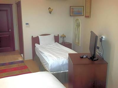 Basileus Hotel