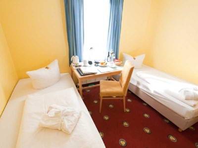 Golden Leaf Hotel Perlach Allee Hof