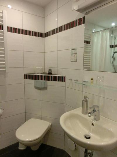 Central Hotel Garni