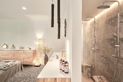 Hotel Baobab Suites
