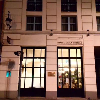 Hotel De La Treille
