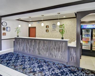 Spark by Hilton Galveston