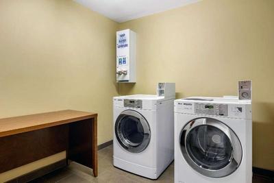 Comfort Inn & Suites Interstate 85